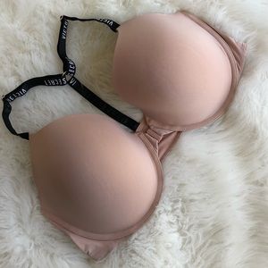 NWOT Victoria’s Secret Racerback Demi Bra